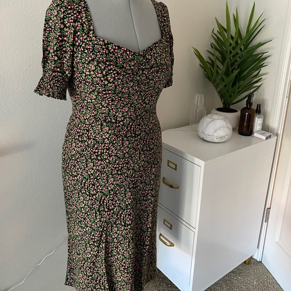 Smocked sleeve midi dress